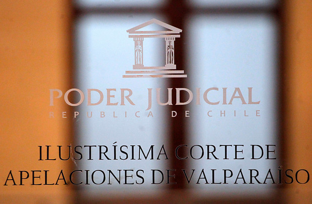 Mujer recurre a la justicia para poder someterse a un trasplante de médula ósea