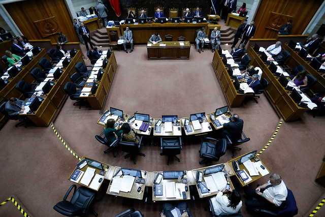 Senado aprueba inclusión del contrato de teleoperadores en Código del Trabajo
