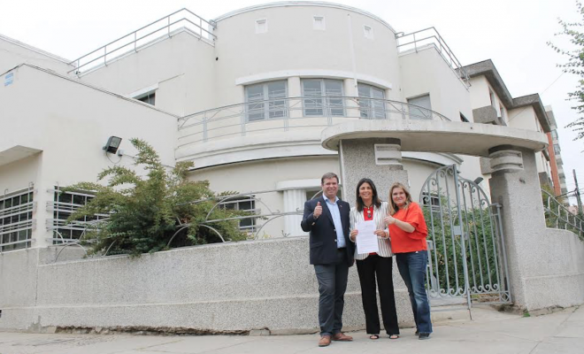 Energía y Medio Ambiente de Valparaíso dejarán de pagar arriendo: Bienes Nacionales les entregó edificio en Viña