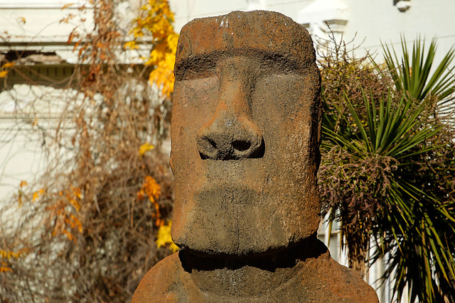 Moai que está en el museo Nacional de Historia Natural volverá a Rapa Nui