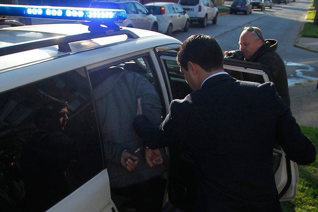 PDI detiene a falsos policías que comercializaban droga en Valparaíso