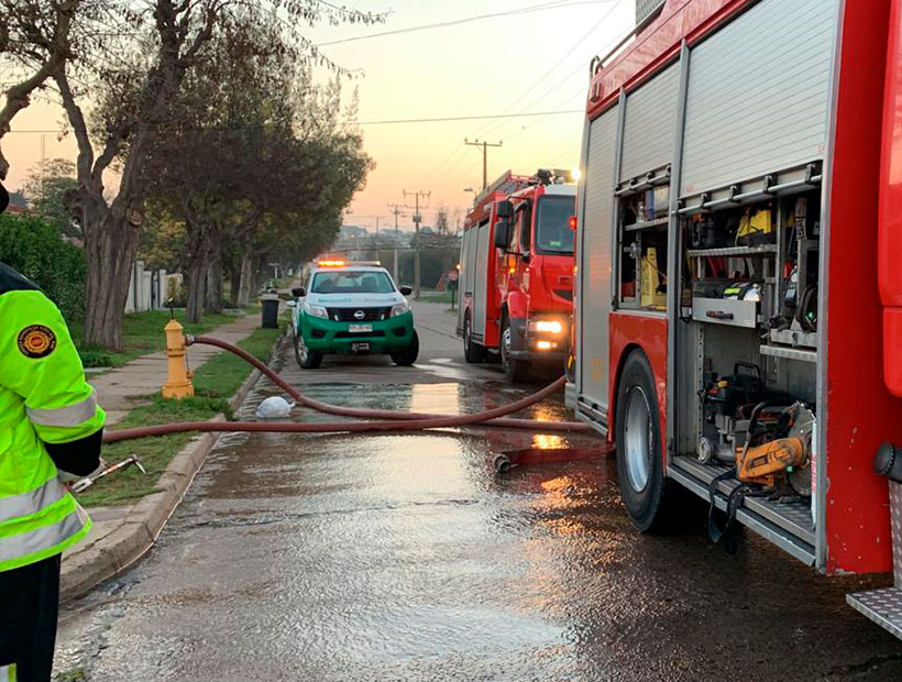 Concón: incendio dejó a tres personas damnificadas