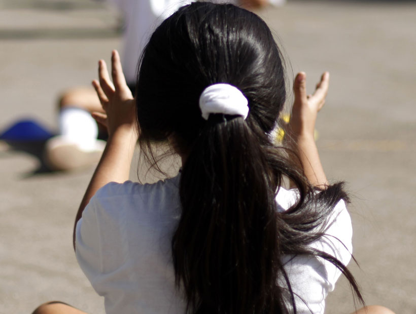Valparaíso: Madre denunció a compañero por golpear a su hija en colegio