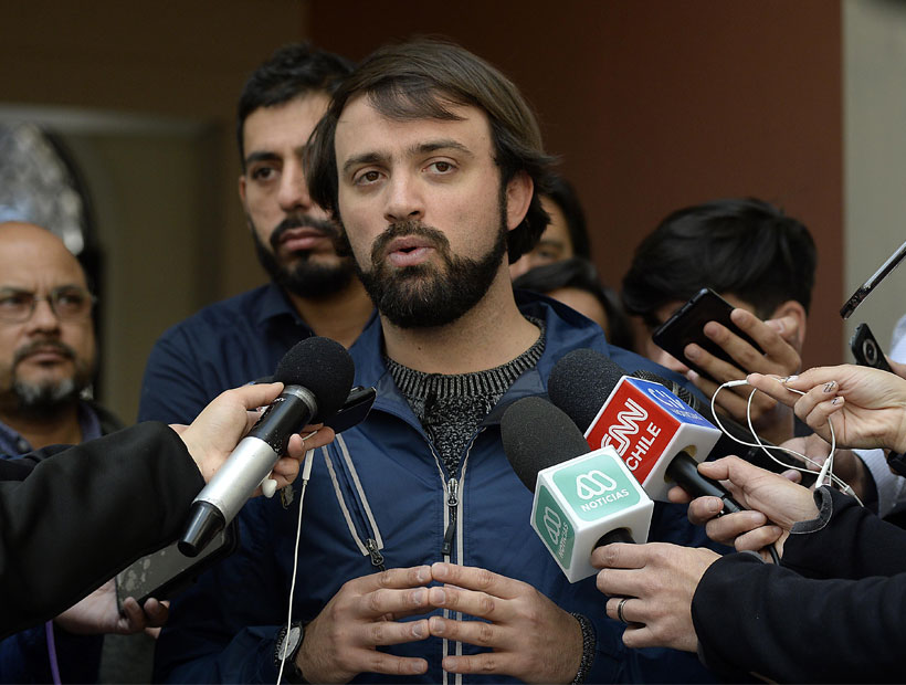 Sharp estudia demanda contra el Estado por los desmanes en Valparaíso