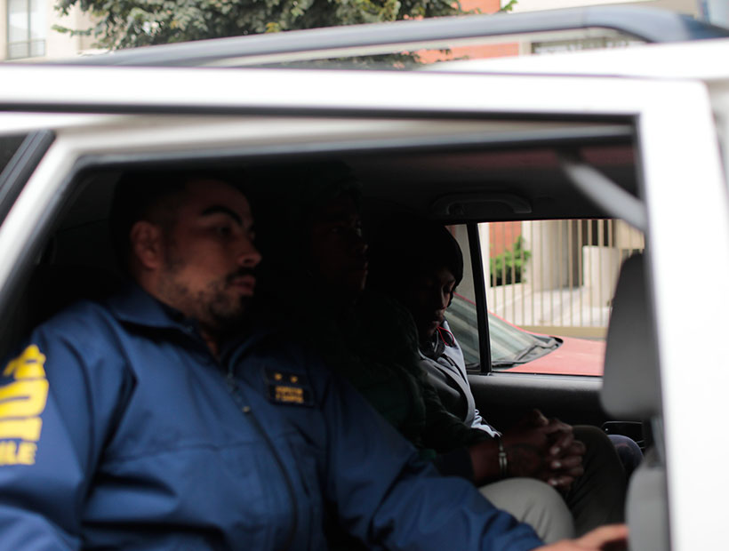 En Viña del Mar detienen a tres hombres acusados de asesinar a un indigente