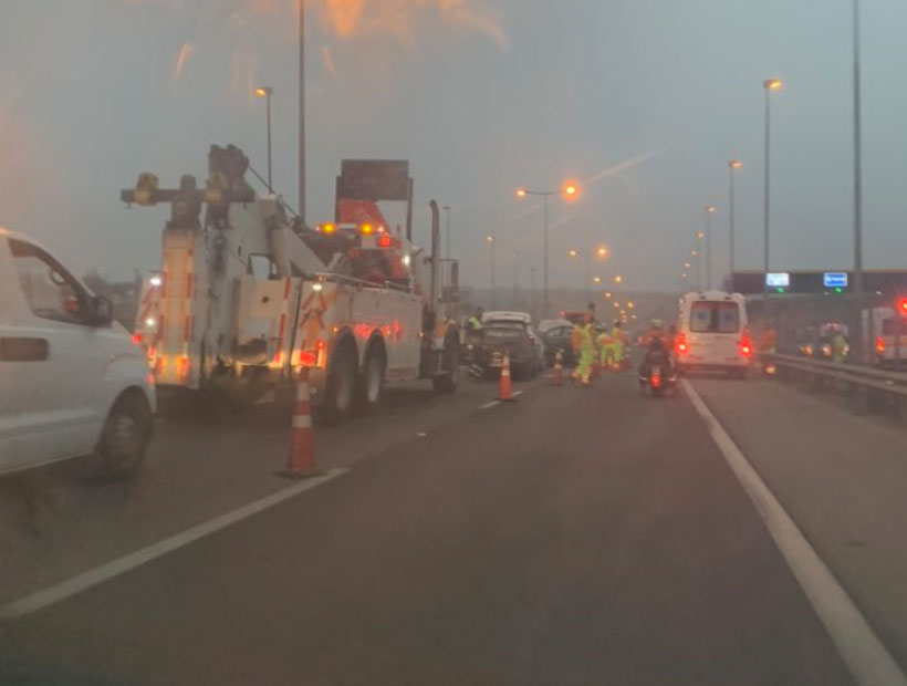 En Quilpué choque múltiple genera extensa congestión en el Troncal Sur