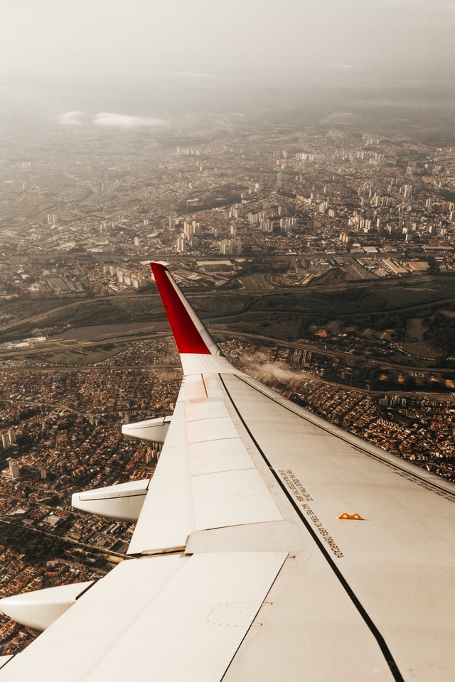 Latam desvincula a 1.400 personas