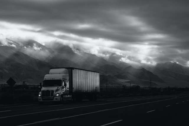 Camioneros anuncian que no dejarán pasar camiones por la Ruta 68 y la Autopista del Sol