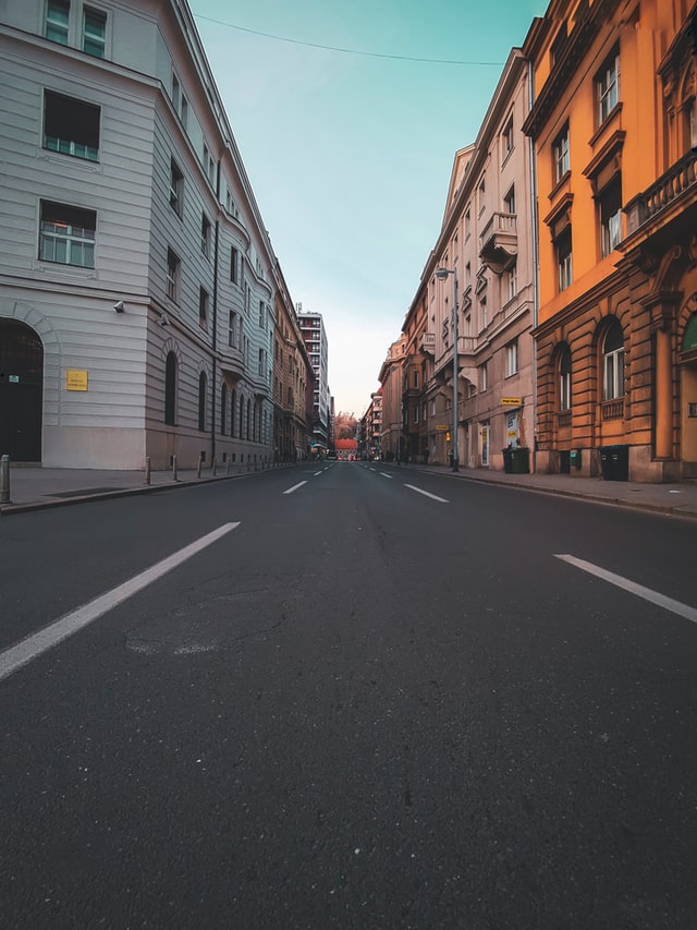 La nueva señalética de tránsito que debutará en las calles y carreteras del país