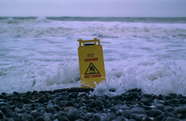 Sin resultados continúa búsqueda de hombre desaparecido en playa de Quintero