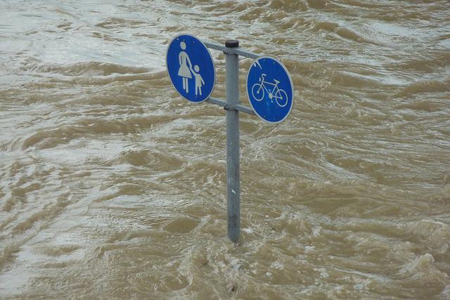 Región de Valparaíso: municipios detallan medidas para reparar calles tras paso de sistema frontal