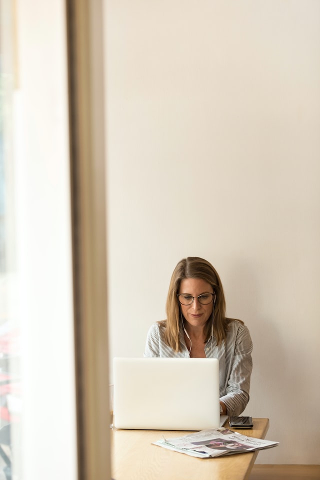 Gobierno presentaría proyecto para fijar presencia de mujeres en directorios de ciertas empresas