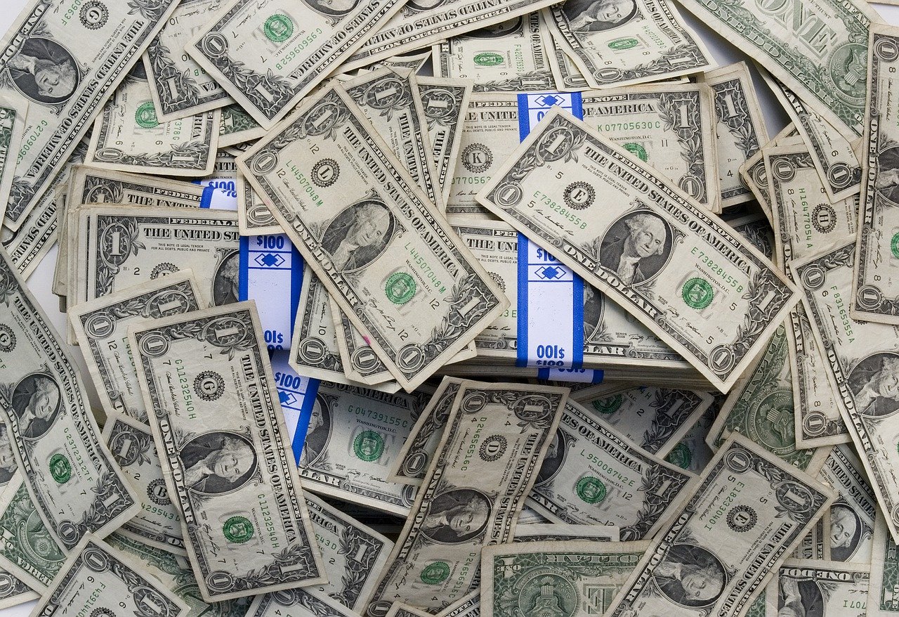 Dólar en Chile: divisa abre al alza y se acerca a los $880