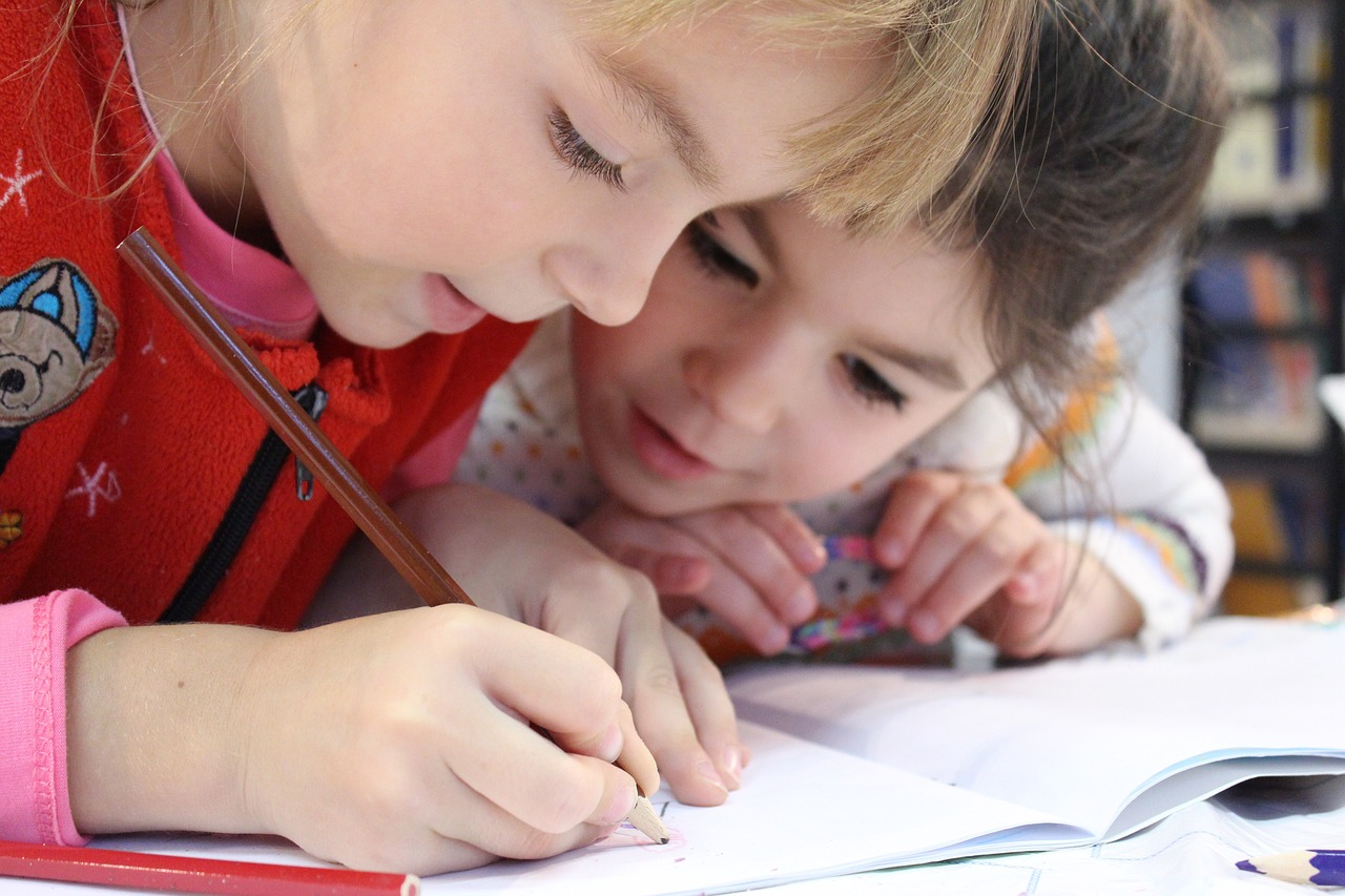 Bono Asistencia Escolar: Estos estudiantes reciben el beneficio