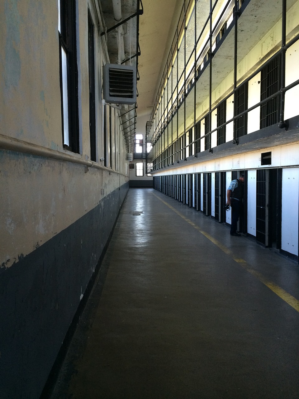 Gendarmería confirma que interno de cárcel de Valparaíso se fugó desde recinto penal