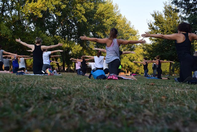 Yoga y pilates: aliados para cuerpo y mente en tiempos de estrés