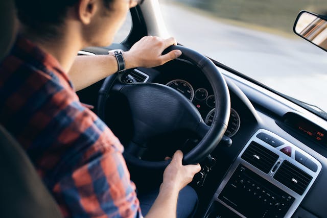 Licencia de conducir digital llega en agosto al Bío Bío y Valparaíso: cómo es y cuándo estará en la RM
