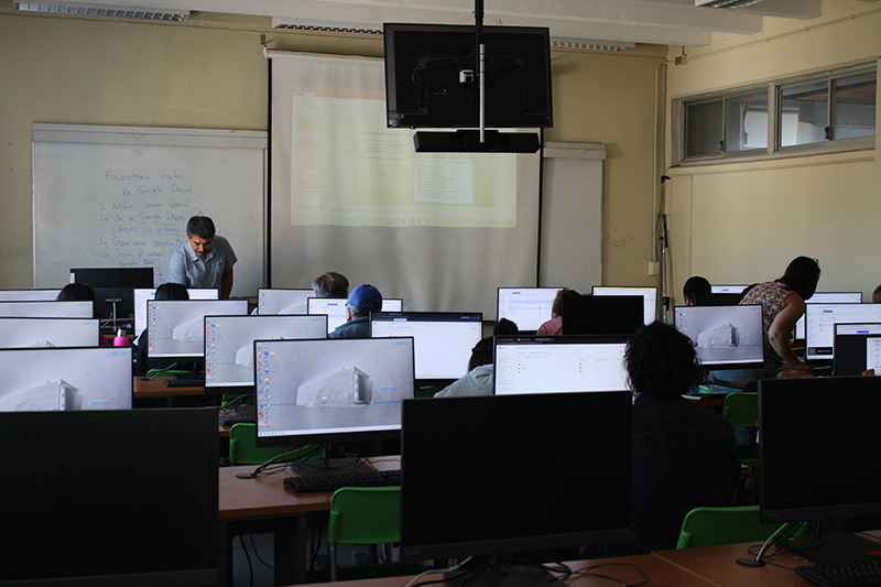 Escuela de Verano VcM 2026: 17 talleres gratuitos fortalecieron el tejido social en Valparaíso