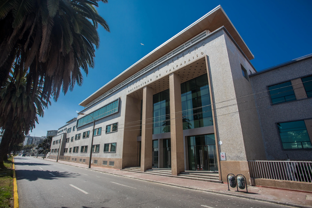 Académicos de la Escuela de Derecho UV se adjudican proyectos Fondecyt Regular